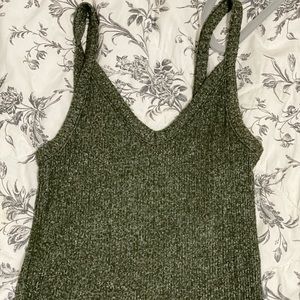Green cropped tank